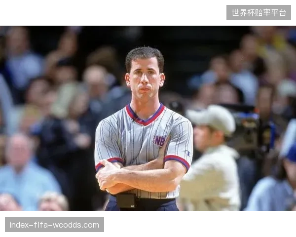 NBA裁判员协会引入AxonBody4记录系统，旨在解决关键判罚中的劳资透明度争议